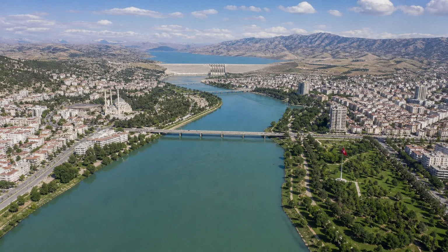 Seyhan Nehri ve Seyhan Barajı: Adana'nın Su Mirası ve Yaşam Kaynağı